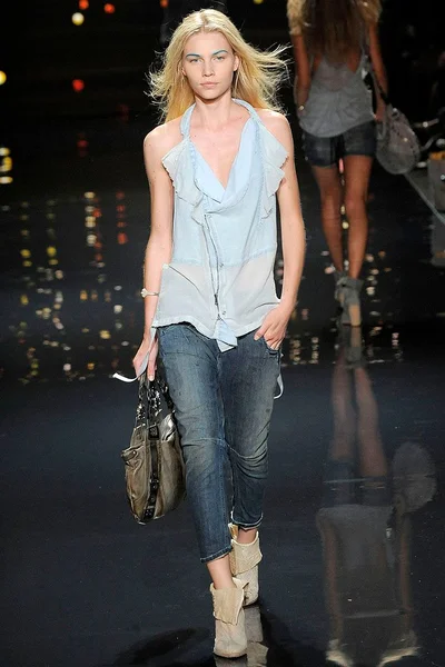 Look 21